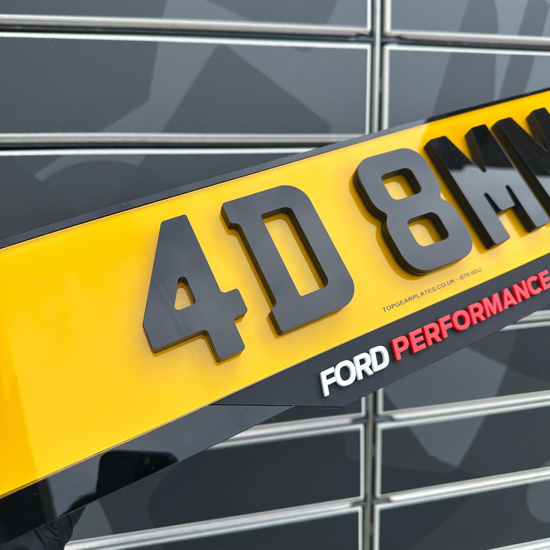 4D 8MM Gloss Black - Road Legal