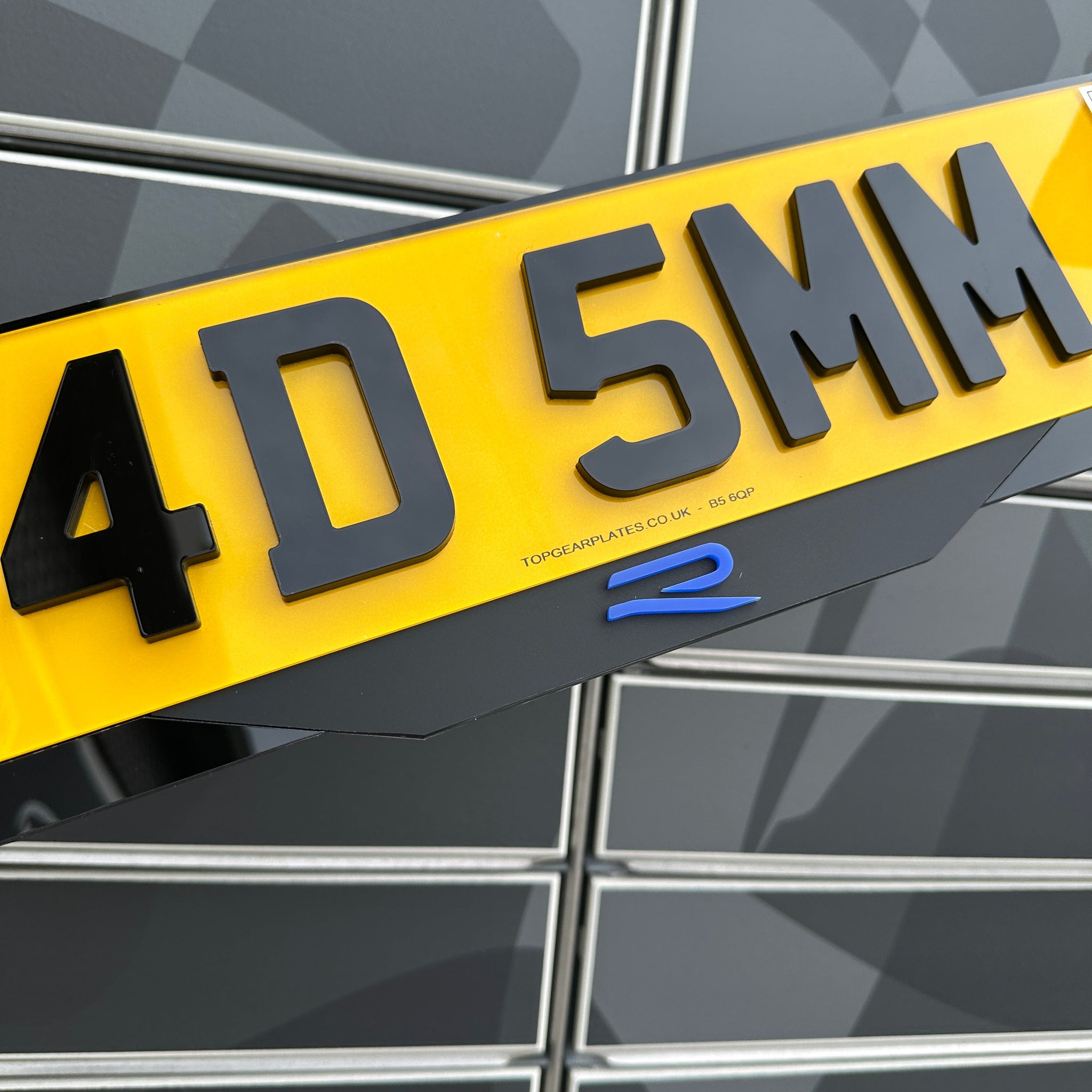 4D 5MM Gloss Black - Road Legal