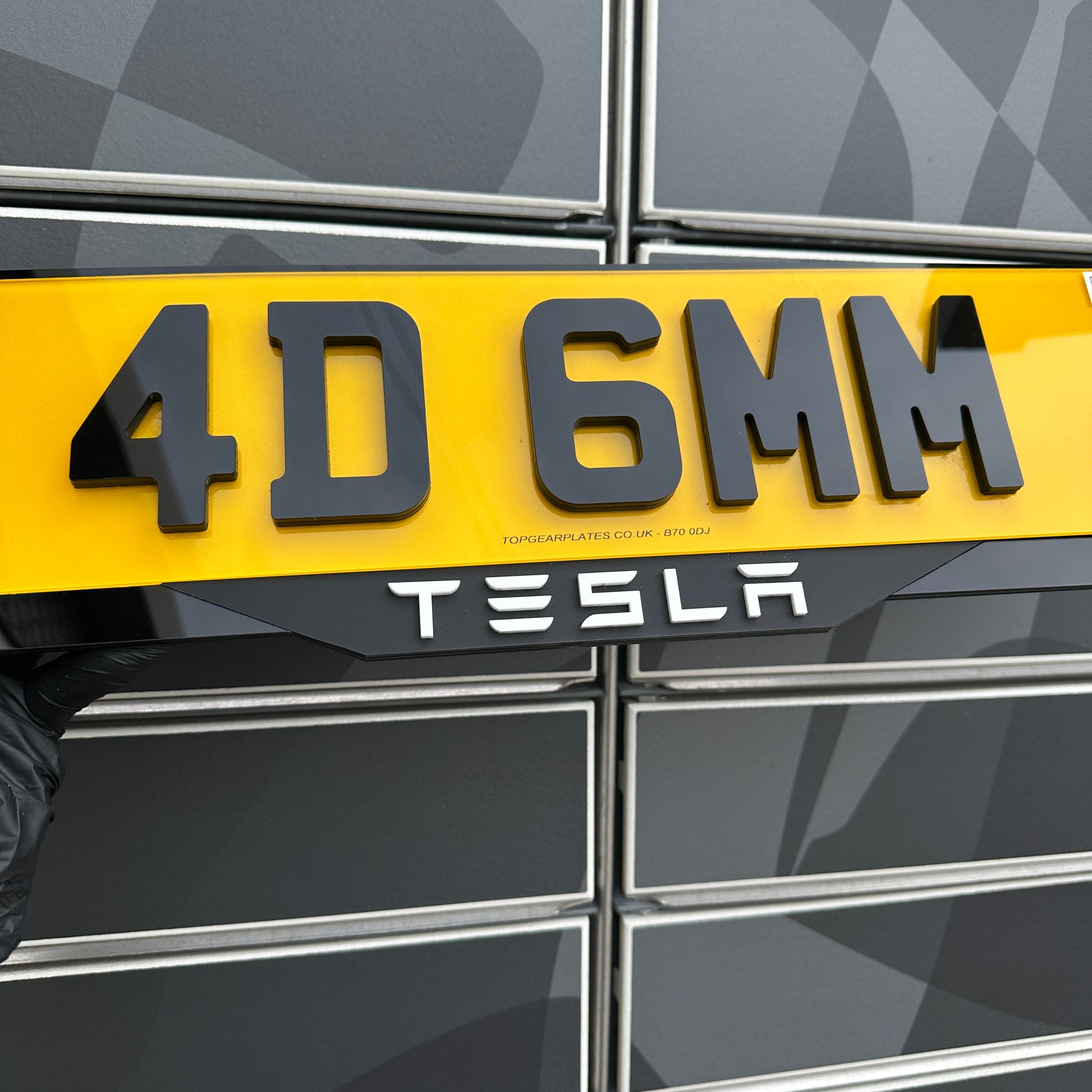 4D 6MM Gloss Black - Road Legal